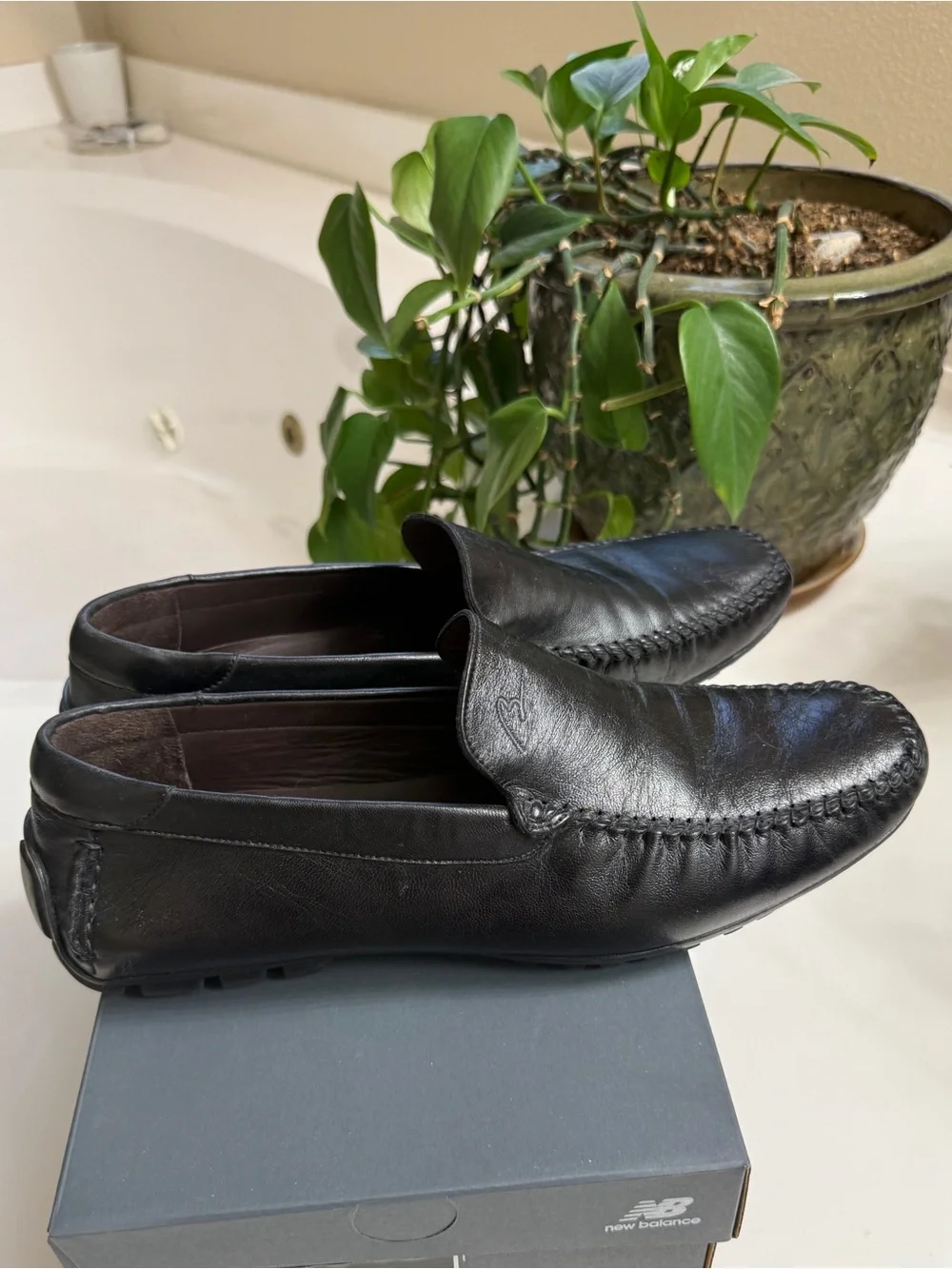 Bacco Bucci Loafers Mens Size 11 Black Leather Slip-On Shoes Driving